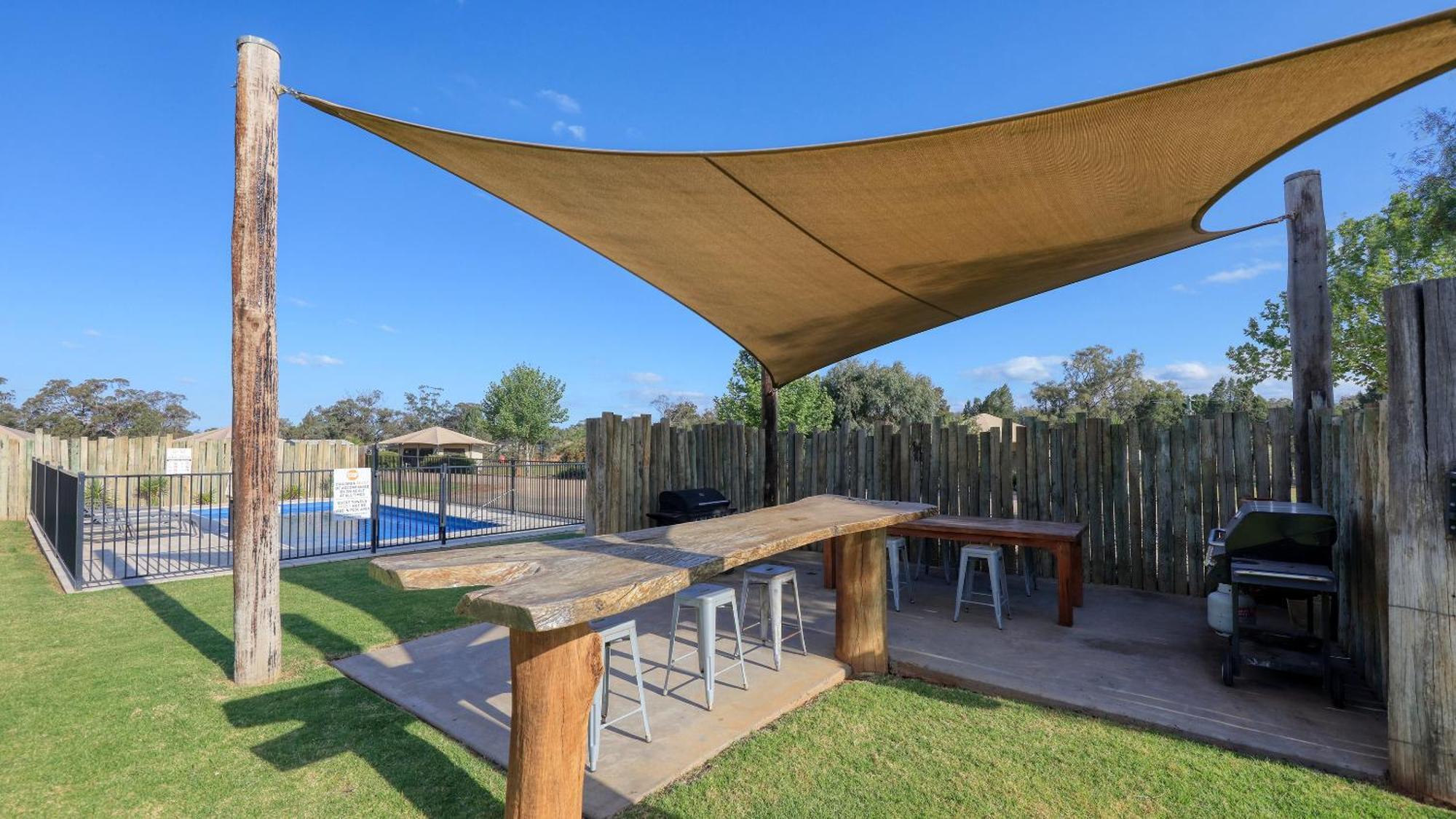 Dubbo Rhino Lodge Exteriör bild